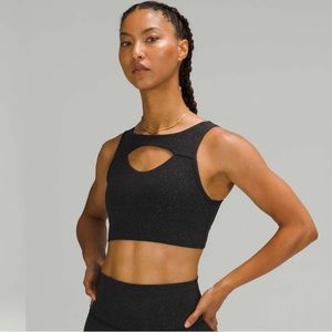 Lululemon Everlux Cut-Out Train Bra. Crunch black. Size 8
